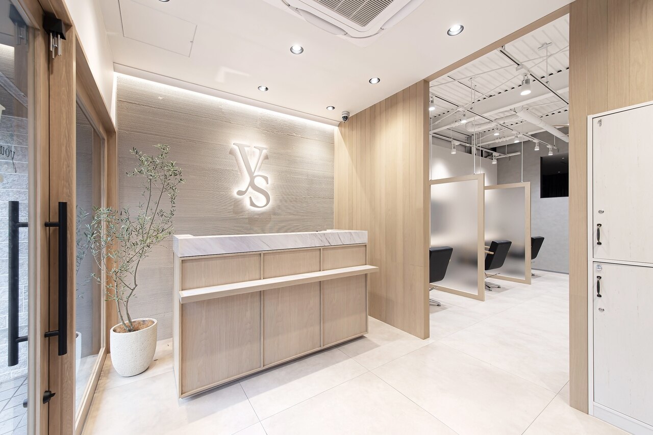 青葉台店の店内
